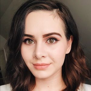 Meet Your Posher, Brittany!